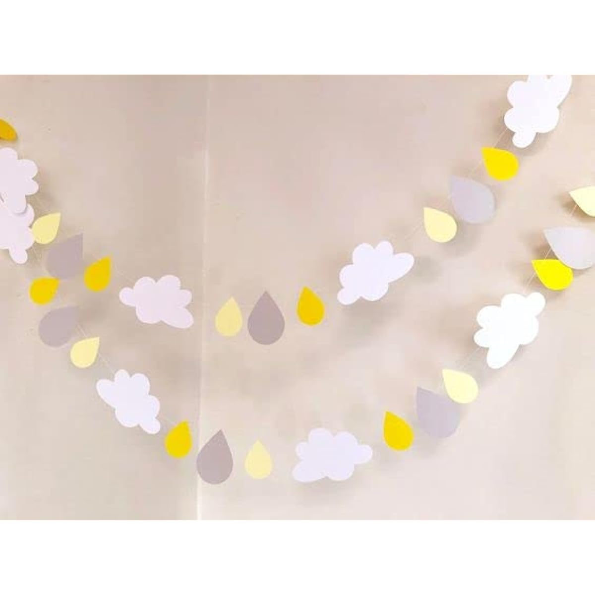 Dreams@Cloudy and Raindrop Garland Decor"