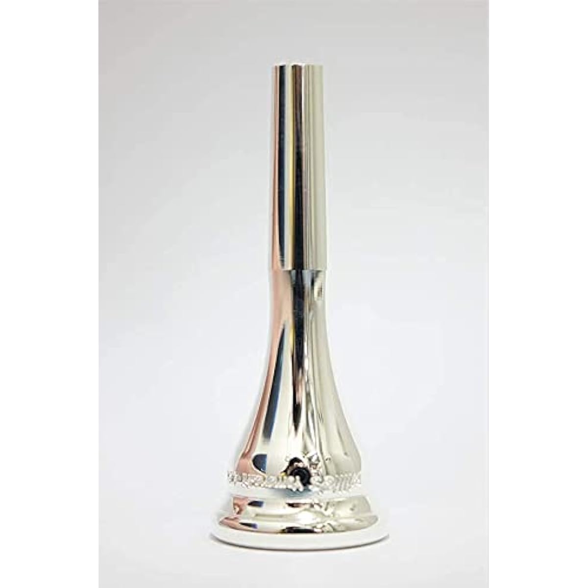 willie's Custom Brass Willie's French Horn Mouthpiece MC STD SP (Milky Cup/Standard Shank/Silver Finish) (AB7)