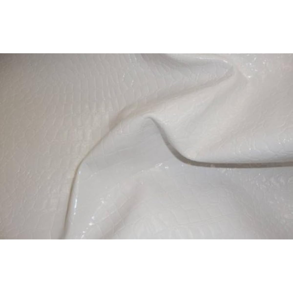 Luvfabrics Boho Chic Faux Crocodile Leather Table Runner for Weddings, Dining Decor, Special Events, Receptions 12" x 108" (White, COR-01)