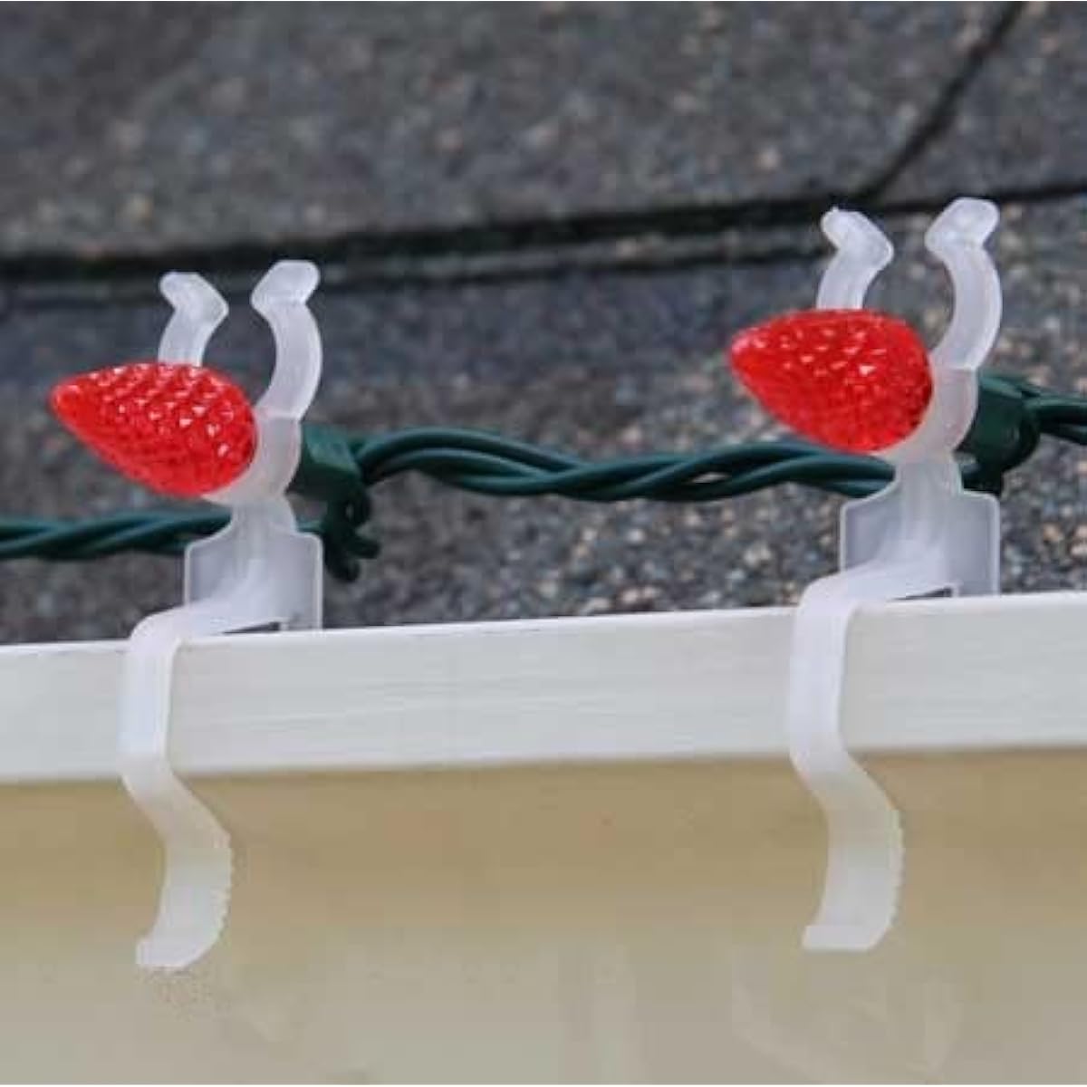 Projectpak All-in-One Clip for Gutters and Shingles Holiday Lighting - C5 C6 C7 C9 Mini Icicle Rope Attaches to LED Lights and More | Pack of 100