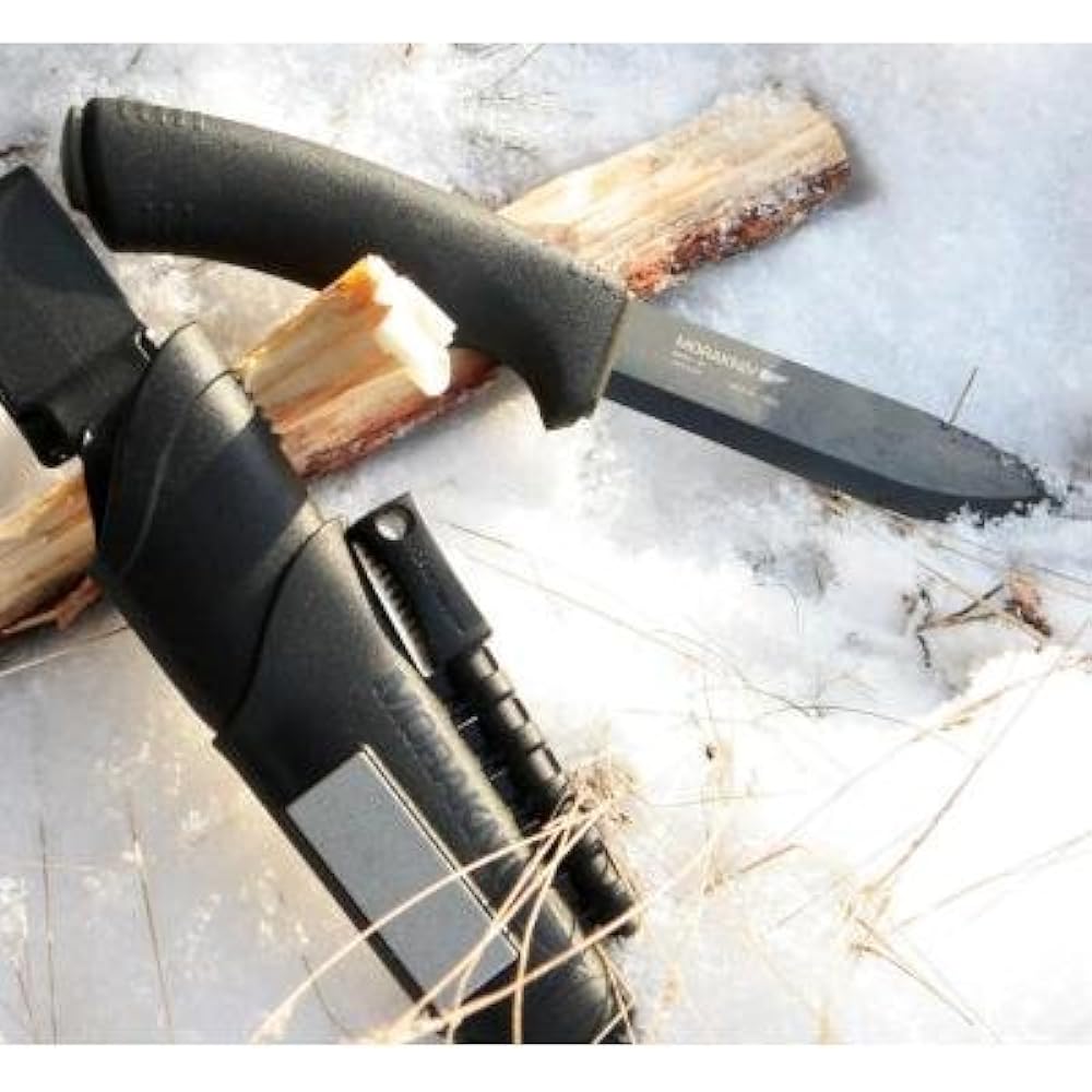 Morakniv Bushcraft Survival Black Blade Carbon