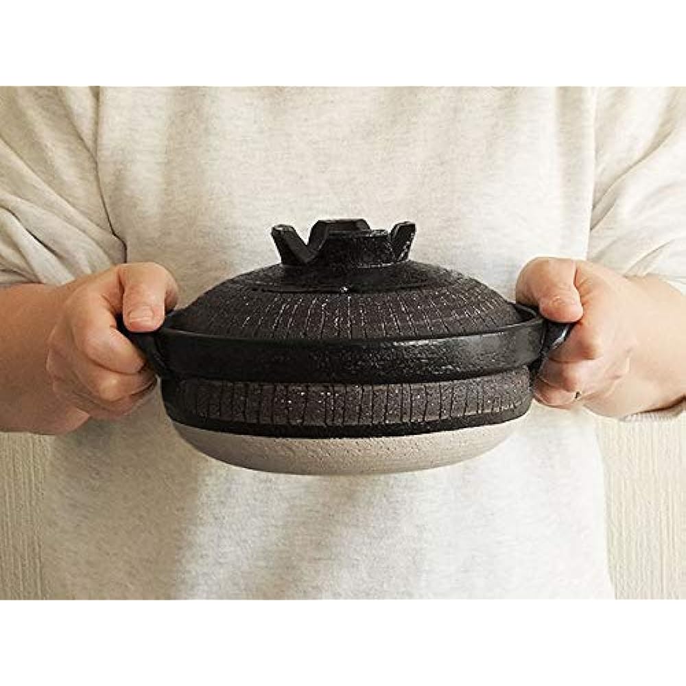 Mino Sarara Black Jugusa deep earthen pot for open fire only No. 7 For 1-2 people
