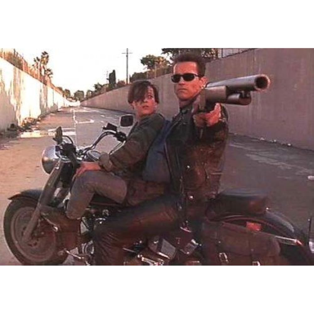 ■Terminator 2 ■TERMINATOR 2: JUDGMENT DAY (1991) ■Terminator 2 Head Goblet ■Terminator 2 Head Goblet