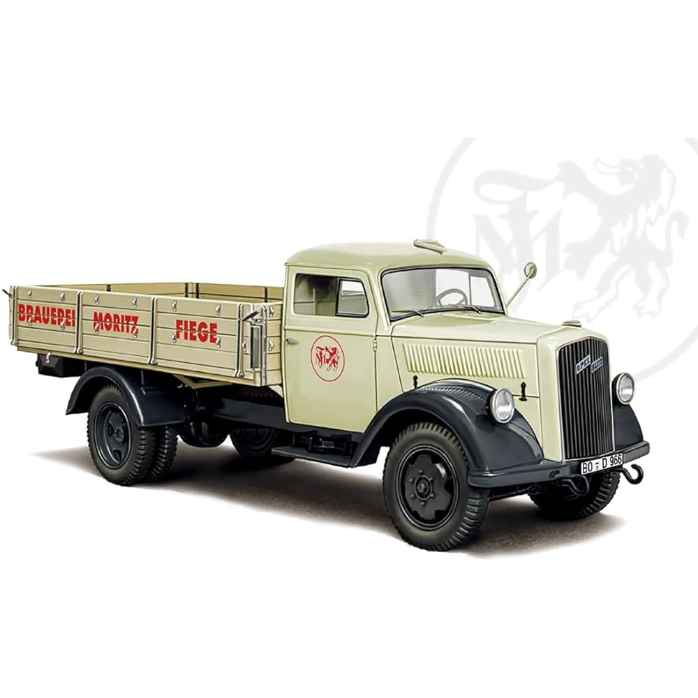 ITALERI 1/24 Opel Blitz Classic Truck Plastic Model IT3960