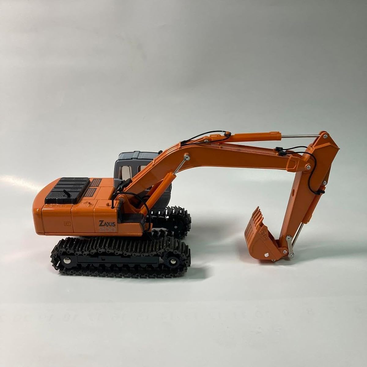 HITACHI ZAXIS200 Diecast Model 1:40 DJ
