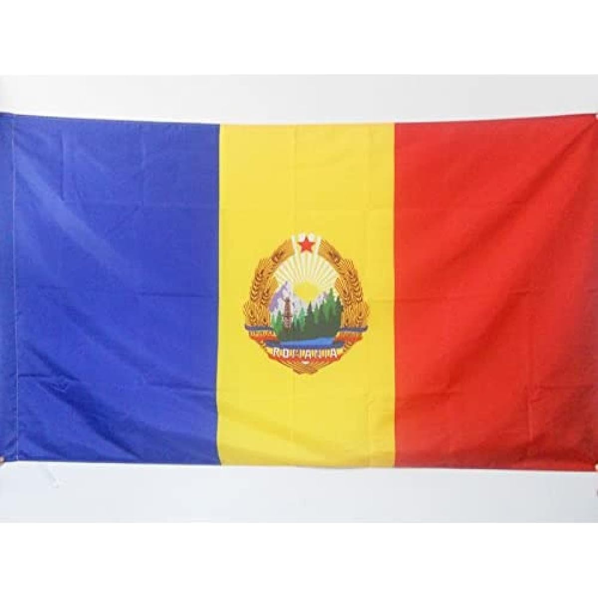 AZ Flag Socialist Republic of Romania 1947-1989 Flag 2ft x 3ft for Pole - Flag of the People's Republic of Romania 60 x 90 cm - Banner 2x3ft with Hole