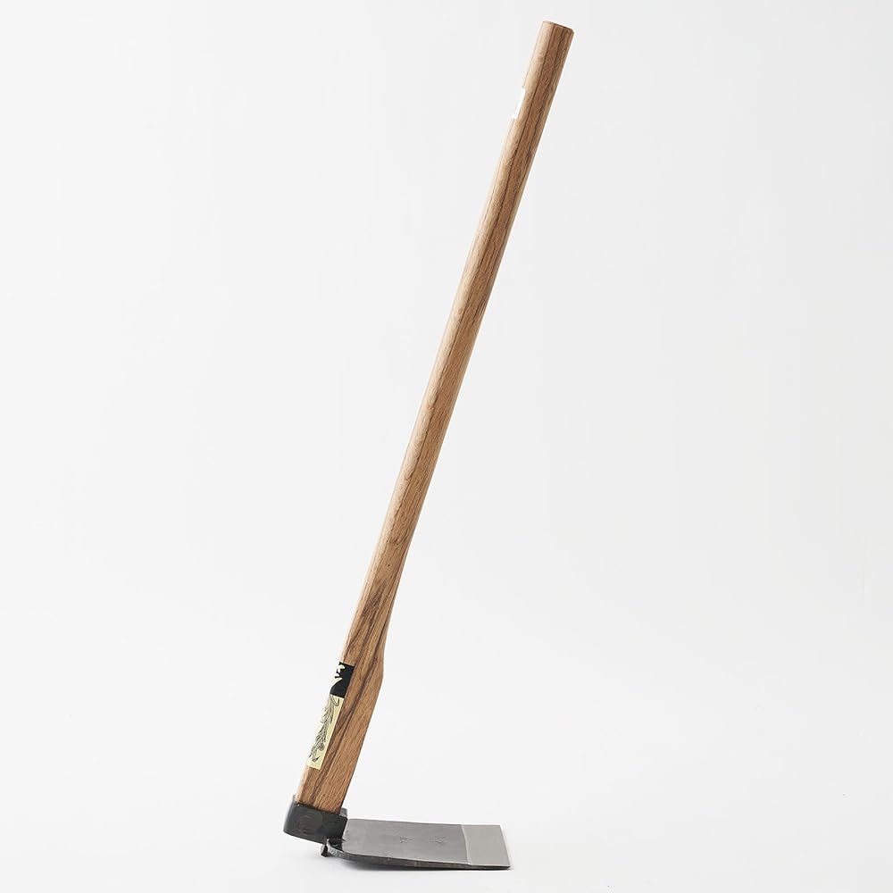 Ichihime Kara hoe, black 450 momme, thick blade, durable, soil raising, soil crushing, hard soil, root cutting, wasteland, forest, field, gardening, home garden, gardening, agriculture