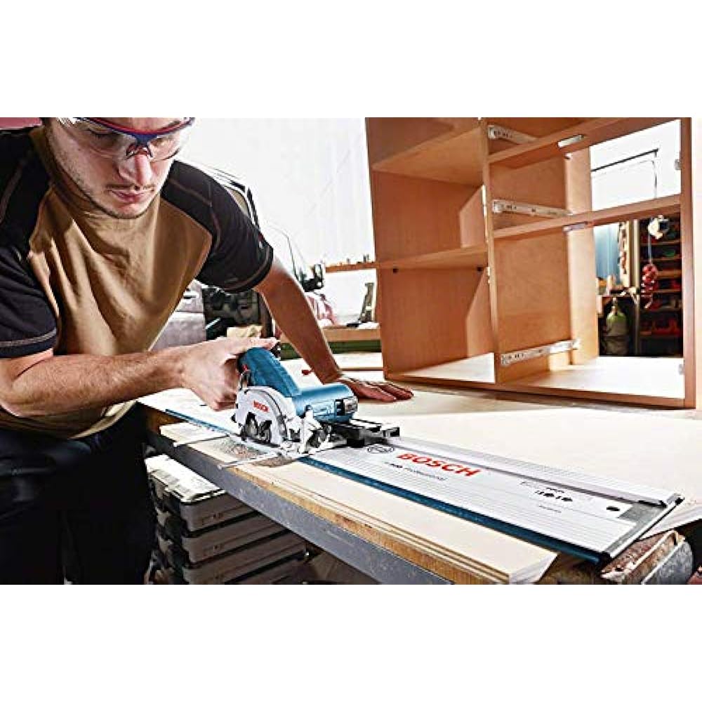 Bosch Professional 10.8V cordless circular saw (body only, battery and charger sold separately) GKS10.8V-LIH