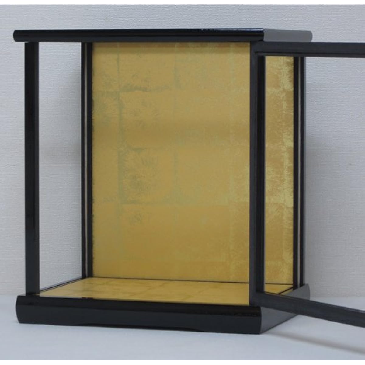 Doll case Width 24 x Depth 20 x Height 24cm (inside dimensions) Glass case Wooden Door type Hakata doll Ichimatsu doll Japanese doll