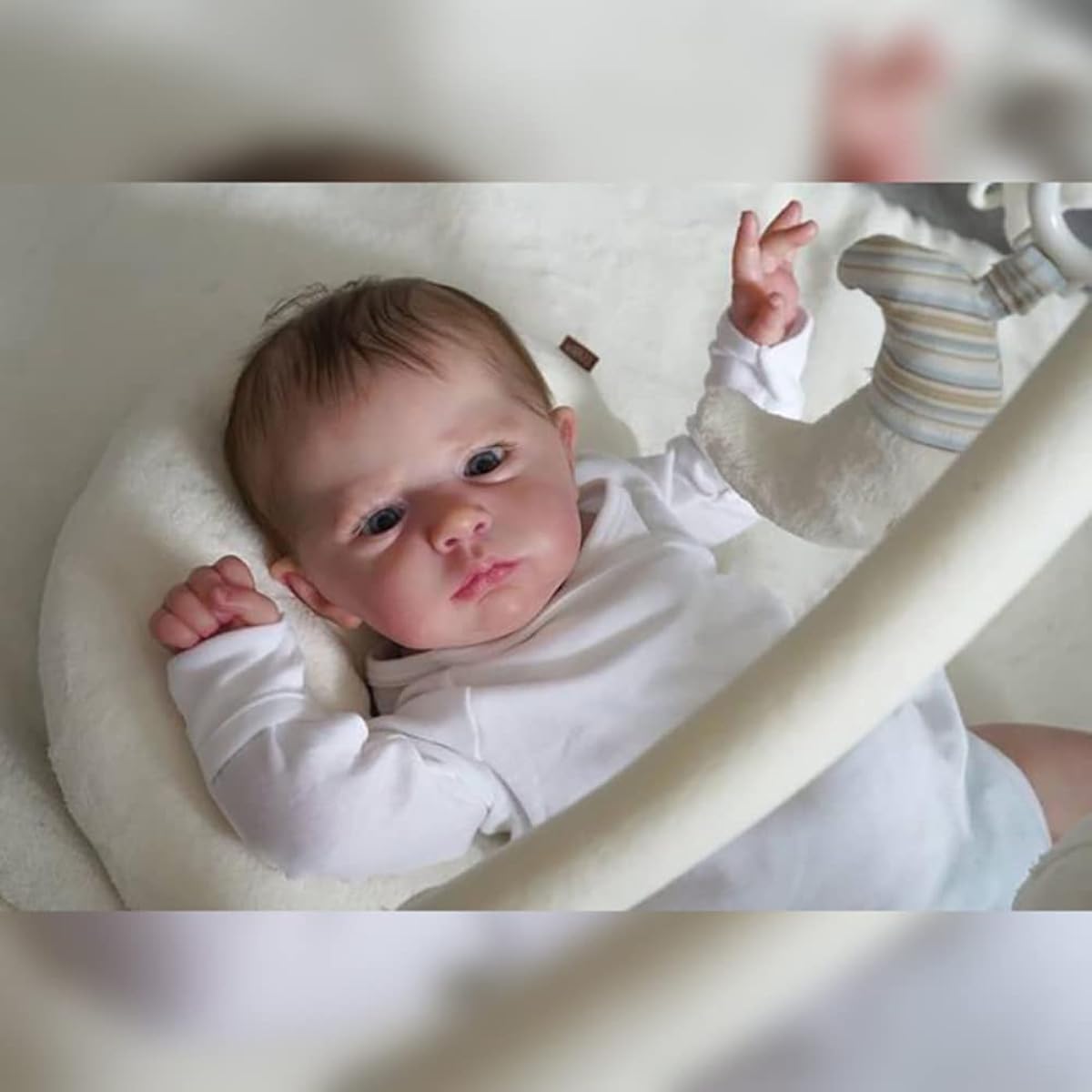 LONIAN 60cm Reborn Baby Doll Soft Body Realistic Baby Kids Toy Christmas Gift (Blue Eyes)