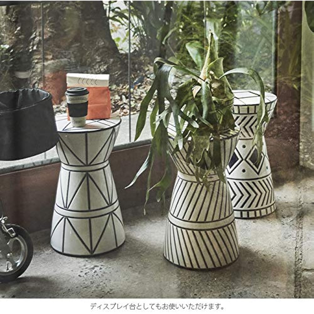 Higashitani Entrance Stool B White CLY-21B
