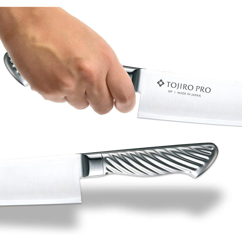 TOJIRO Gyuto 180mm Made in Japan Cobalt Alloy Steel Double Edge Chef Knife that can be used not only for meat cutting but also for cooking fish and vegetables The handle has a tornado pattern that is easy to grip All stainless steel TOJIRO PRO DP Cobalt