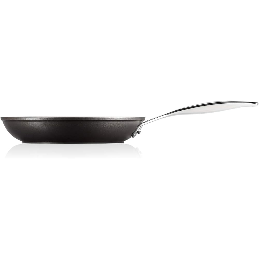Le Creuset TNS shallow frying pan 962023-20 20cm