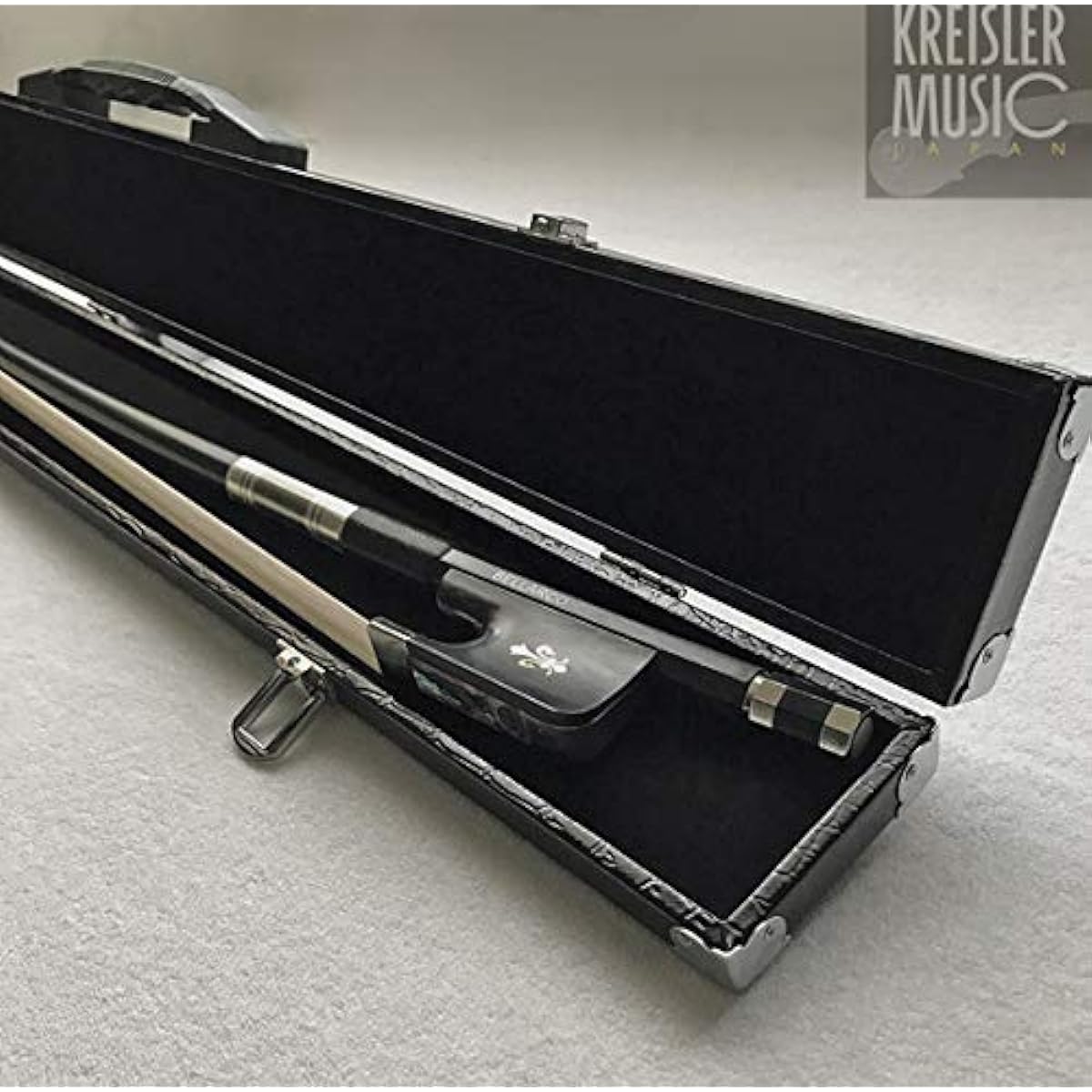 Contrabass Bow Case, French Style, Fits Bass Bows, Embossed Leather Look, Handle, Strap Included