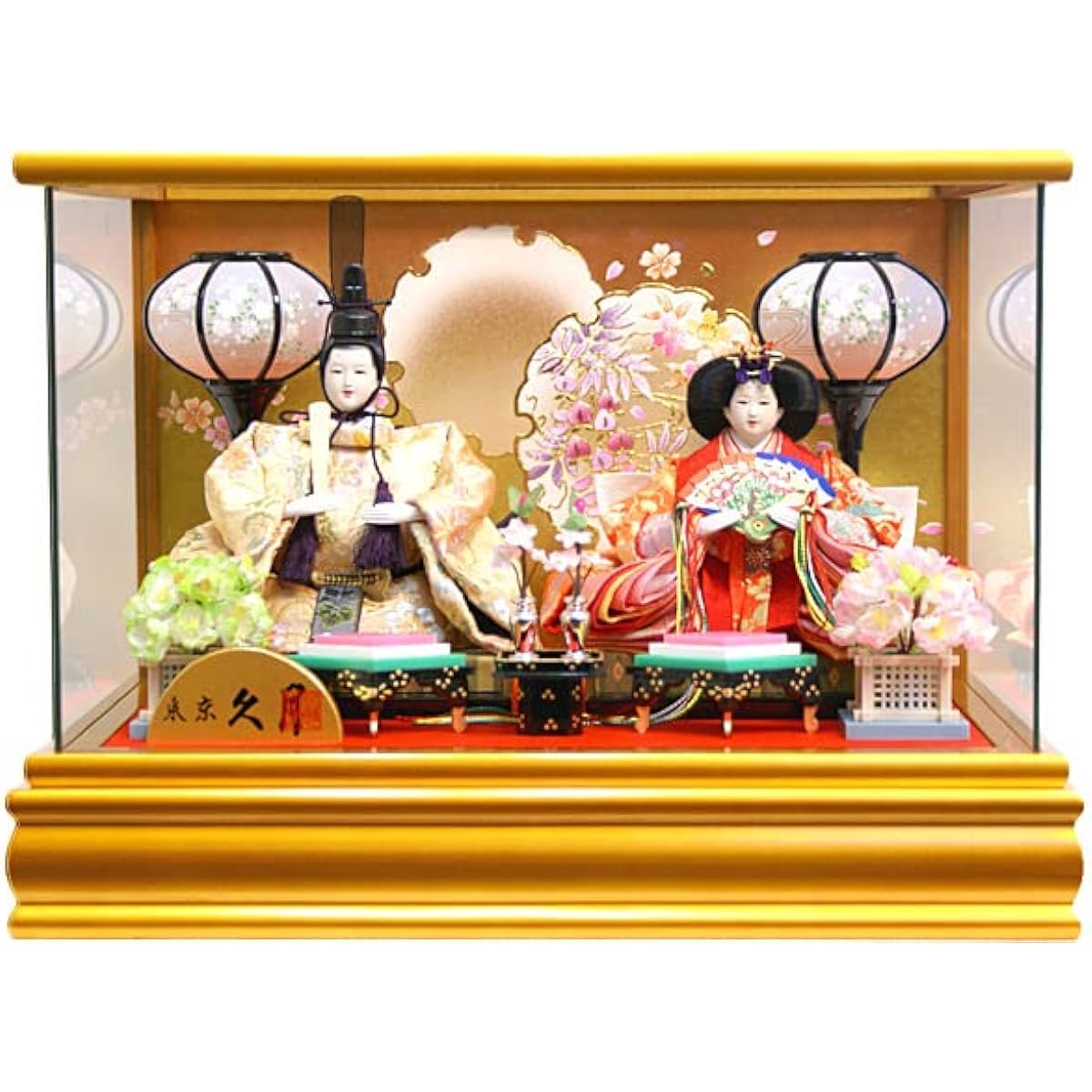 Hina dolls by Kyugetsu, "Yorokobi Hina" two princes and princesses, displayed in a panoramic glass case