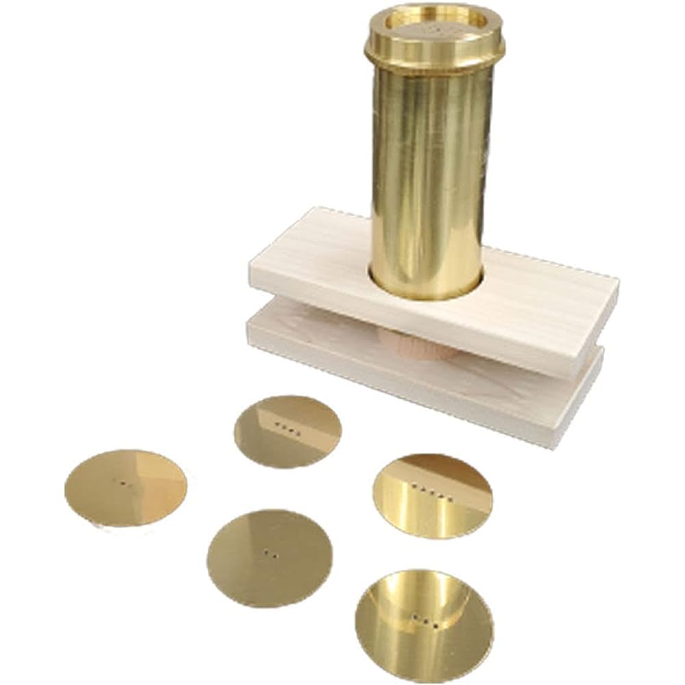 Endo Shoji TKG Squeezer Odamaki Large Width x Depth x Height (mm) 160 x 68 x 170 Inner Diameter (mm) 47 Includes 6 plates for squeezing ingredients such as Mont Blanc Professional item Commercial use WOD01001