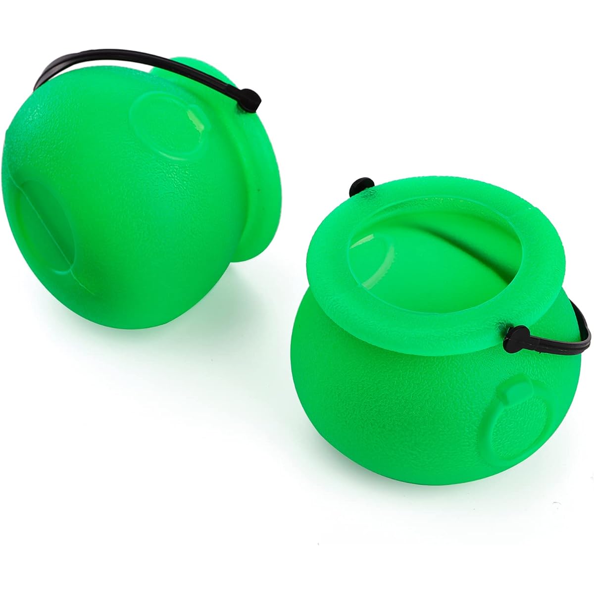 Tebery 24 Pack Mini Green Candy Kettles Novelty Cauldrons with Handles Plastic Candy Holder Pots for St. Patrick's Day, Wizard, Halloween Theme Party Supplies Decorations