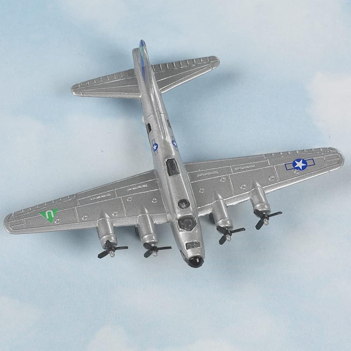 Hot Wings Planes B-17 Flying Fortress Jet (Silver) with Attachable Runway