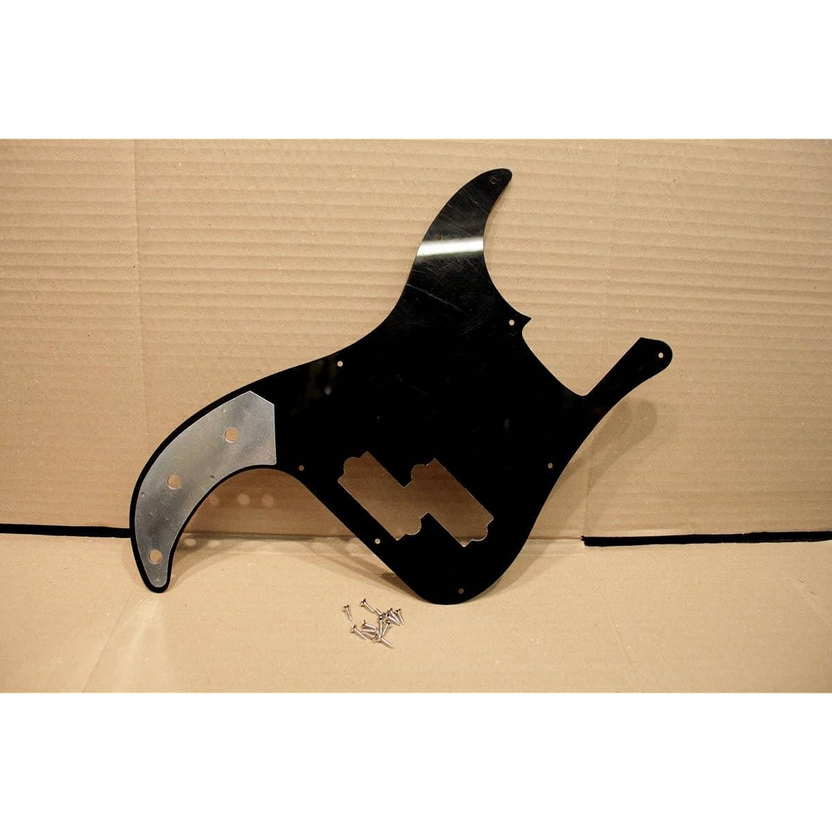Precision Bass PB Type Pickguard Snake Pattern White Black 3-Ply