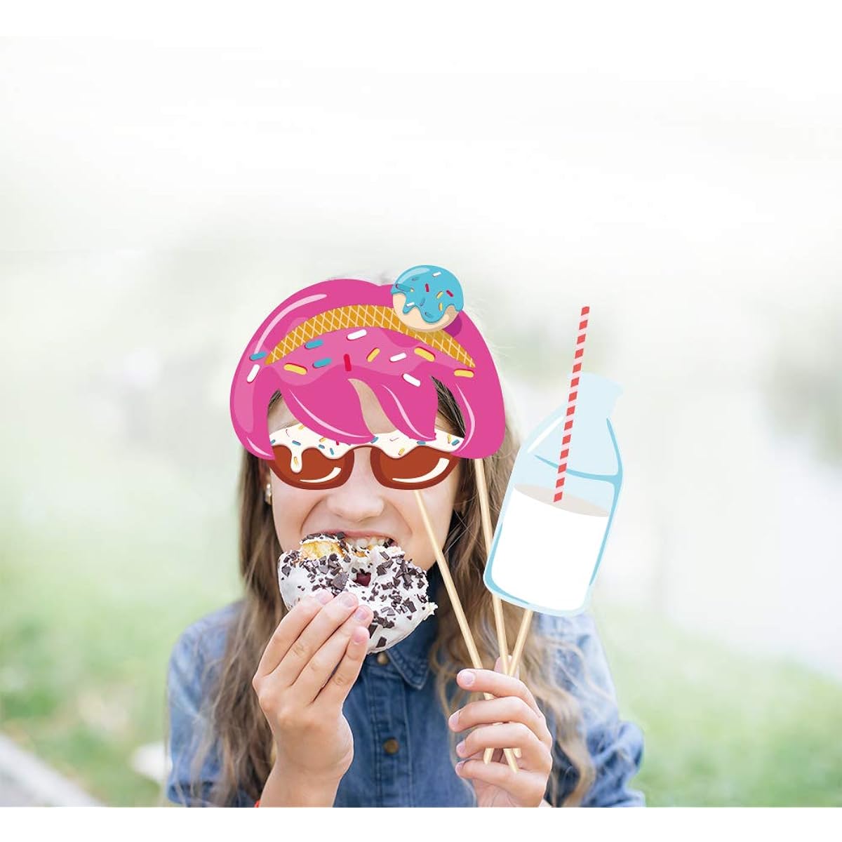 CC HOME Donut Birthday Party Supplies, Donut Grow Photo Booth Props, Donut Time Party Favors for Girls Birthday Party Baby Shower Thanksgiving New Year Christmas Party Decorations Supplies