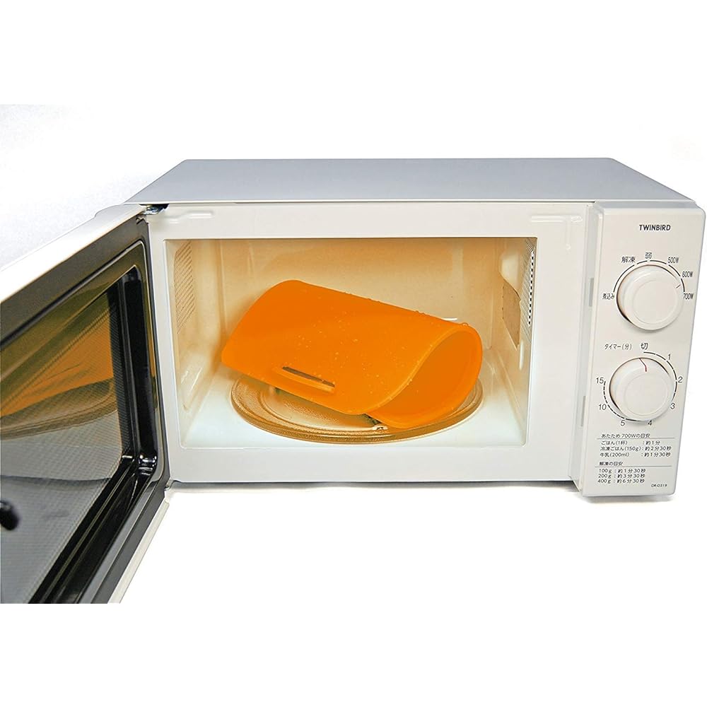 Kirei no Mikata Platinum silicone cutting board that can be rolled up and sterilized by boiling, L size, red