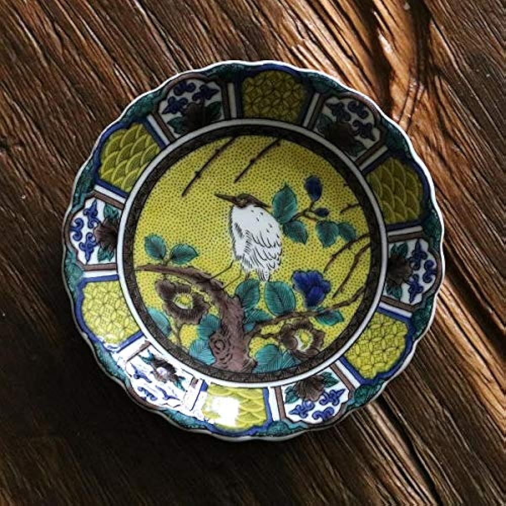 Kutani ware Seikou kiln No. 3 Chrysanthemum plate set (Set of 5 small plates) Period painting style SK-408