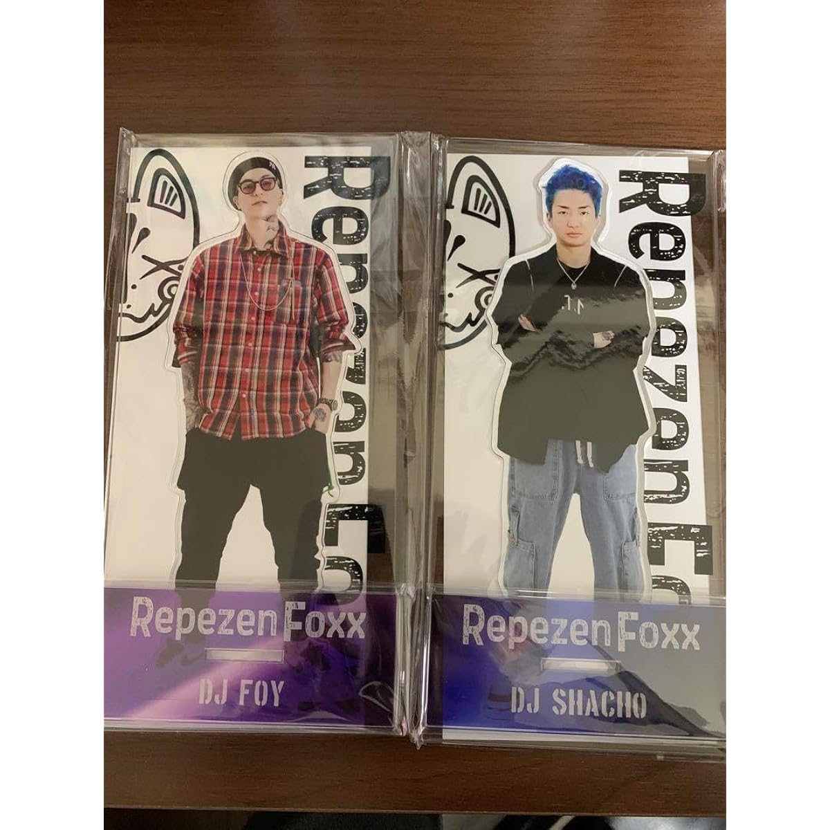 Cremas Repezen Foxx Acrylic Stand DJ Foy & DJ President