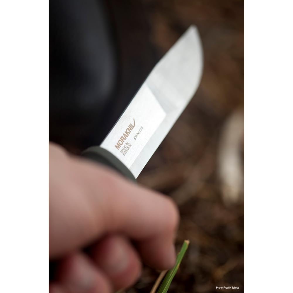Morakniv Kansbor Standard Stainless Steel Hunting Meat Cutting Camping Knife MG (Military Green)