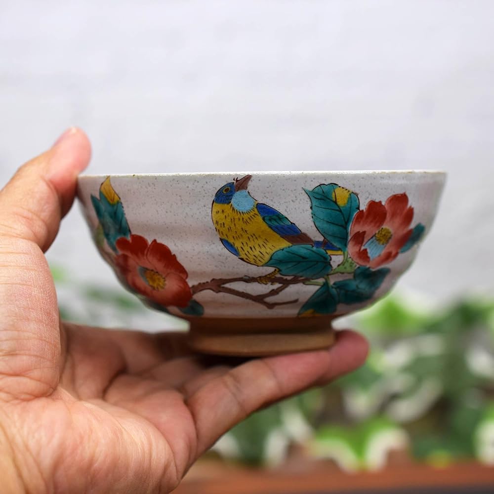 Married couple's bowl, stylish tableware, Kutani ware, pair, rice bowl, camellia and bird, pottery, bowl, brand, Japanese tableware