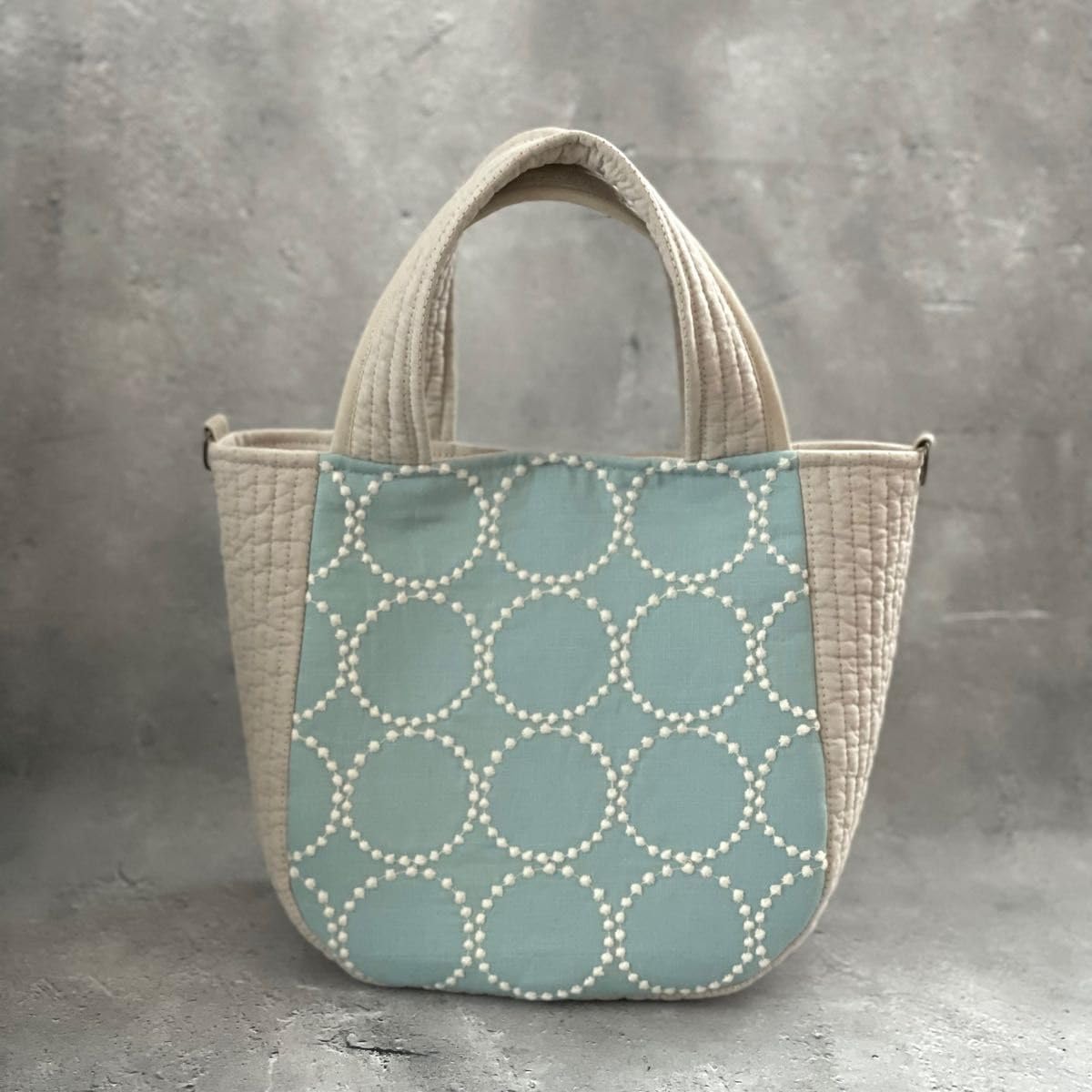 Mina Perhonen tambourine light blue x Nubi round tote