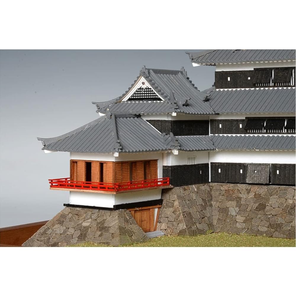 Woody Joe 1/150 Matsumoto Castle Wooden Model Assembly Kit
