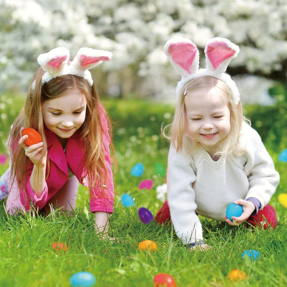 CAMIRUS Plastic Easter Eggs, 200pcs Fillable Easter Egg Toys, 2.4" Bulk Bright Colorful Empty Shell Eggs for Kids Toddlers, Easter Egg Hunt, Easter Theme Party Favors, Basket Stuffers