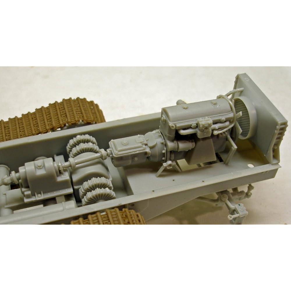 Bronco Model 1/35 German sWS Half Track Armored Type 2cm Quadruple Flak38 Plastic Model CB35213