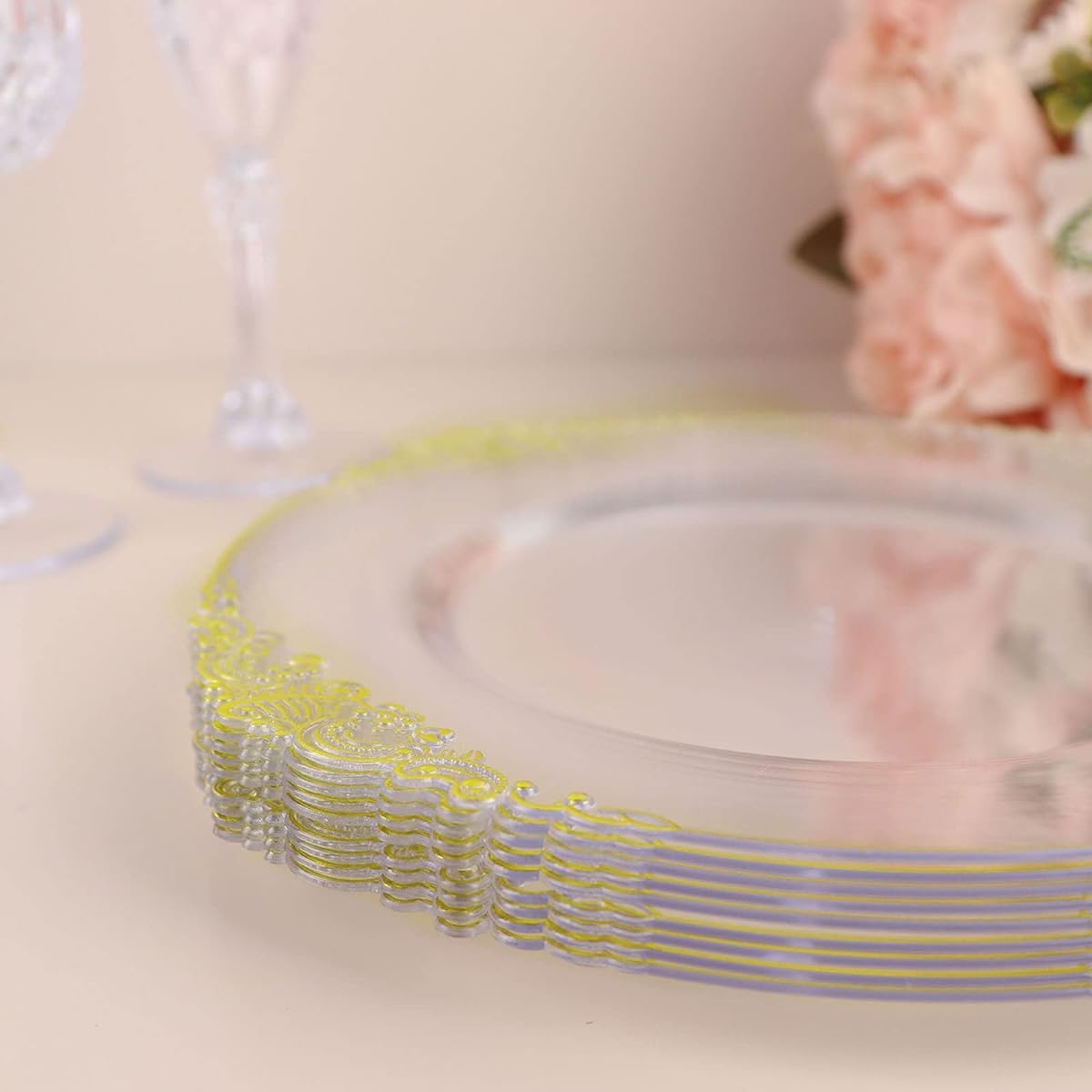 Efavormart 10 Pack Clear/Gold Baroque 8 Inch Round Plastic Dessert Salad Plates Disposable Tableware Leaf Embossed Gold Rim