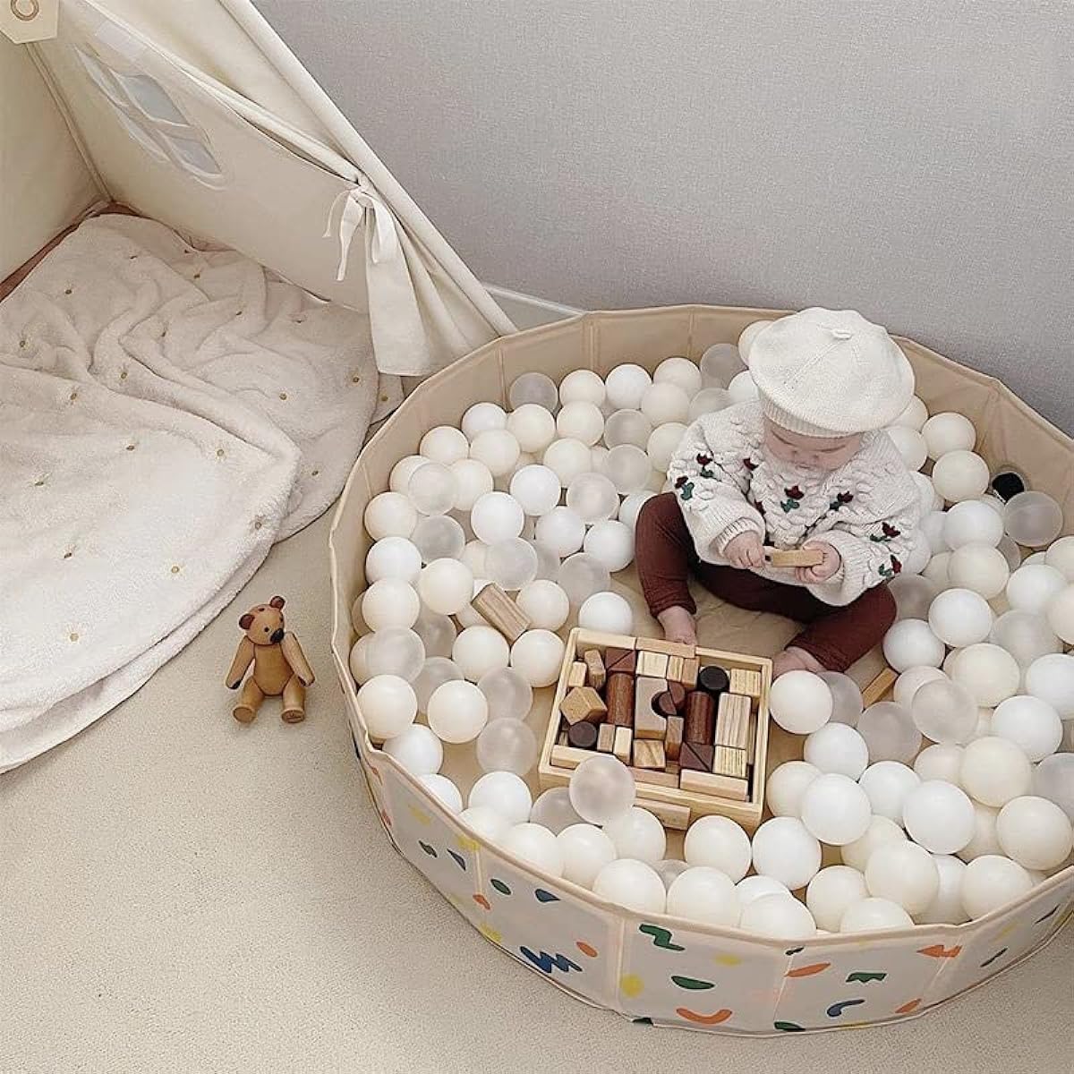 STARBOLO Starball Pit Balls for Toddlers - 100 Pcs Star Phthalate Free BPA Free Non-Toxic Crush Resistant Play Balls Play Tent Pool Playhouse Play Circle Party Decorations