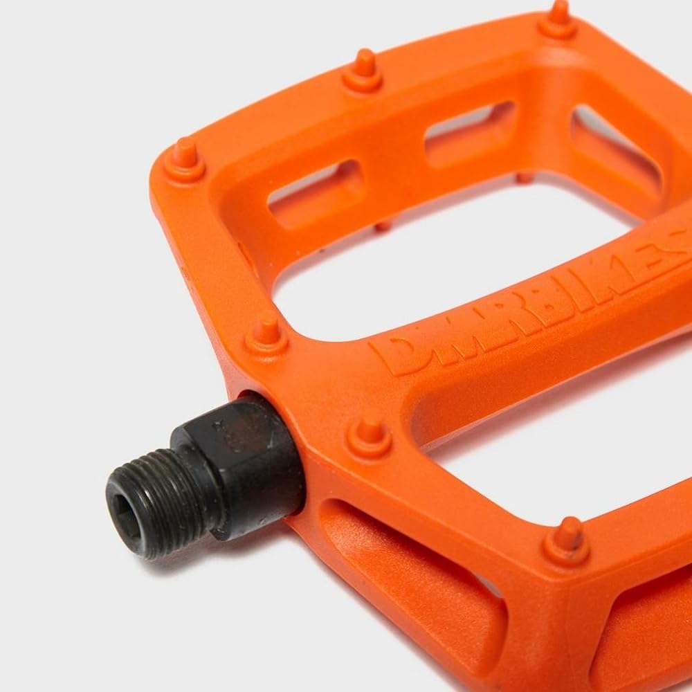 DMR (DMR) V6 PLASTIC PEDAL CRO-MO AXLE ORANGE