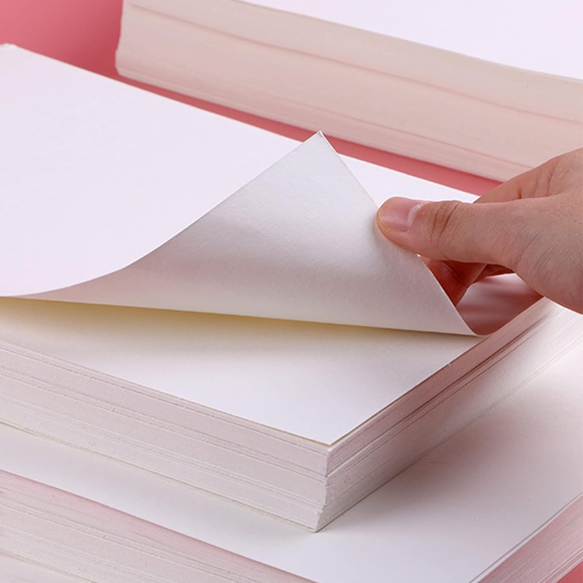 Sadaunbe 50 Sheets Watercolor Paper Cotton 140lb/300GSM Thick Off-White Cold Press Paper Pack for Kids Watercolor Paper Painting Art Creations Drawing Supplies 9 x 12 Inch