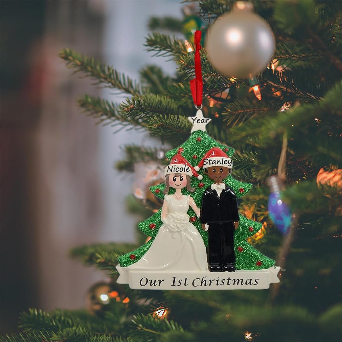 Personalized First Christmas Married Ornaments 2022 - First Christmas as Mr and Mrs - Polyresin Wedding Gift for Newlywed Couples - Charming White Bride and Black Groom Christmas Tree Ornaments
