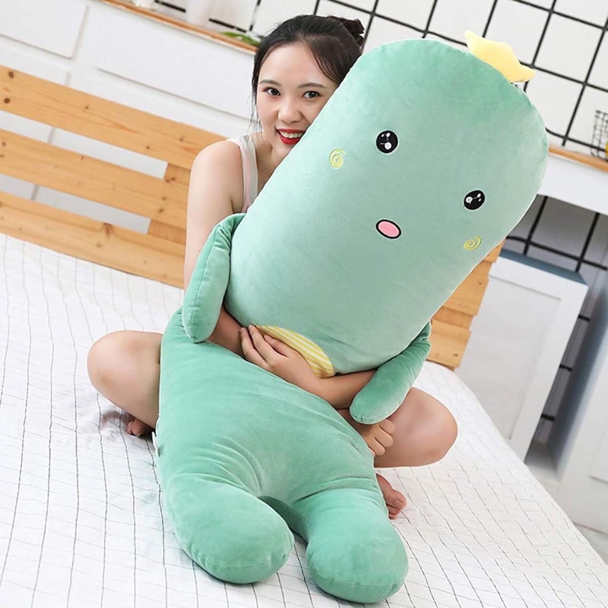 Stuffed animal pillow, large, small animal, hug pillow, cute, sewn, fluffy, pillow, soft, soothing, realistic, for sleeping together, washable, celebration, present, stuffed animal, hug pillow
