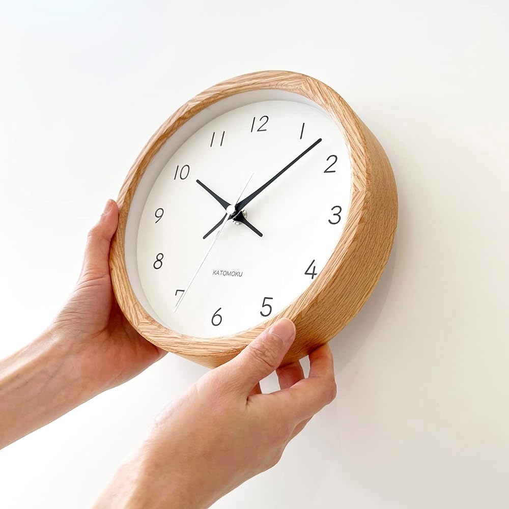 KATOMOKU Muku Clock 13 Oak Radio Clock Continuous Second Hand km-130OA φ220mm (Radio Clock)