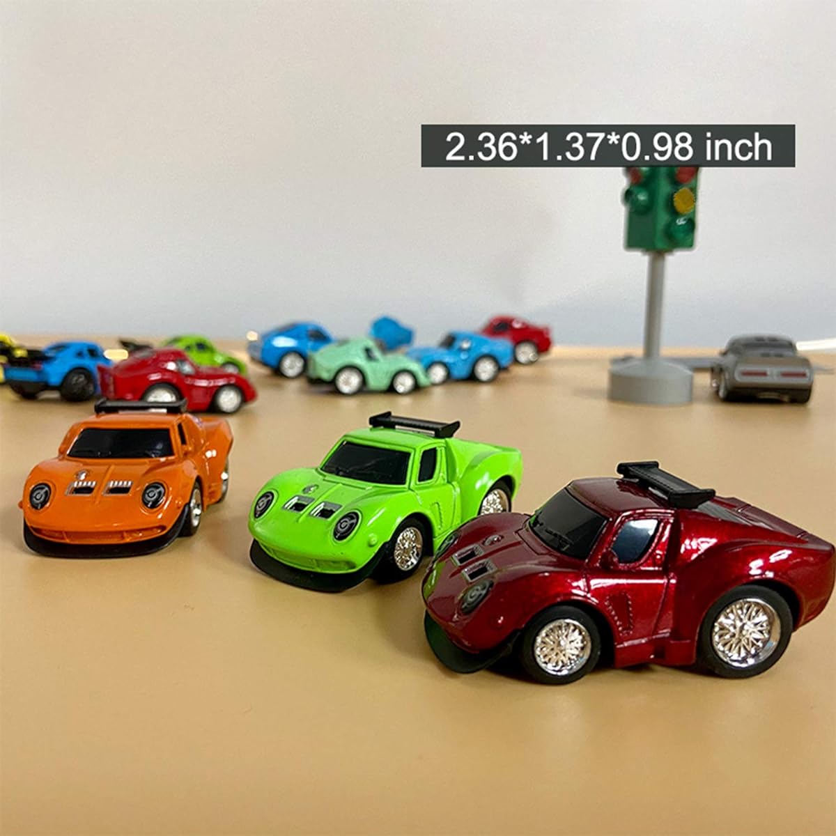 Gilumza Pull Back Car Toys, 12 Pack Mini Metal Diecast Car Playset Dinosaur Toys for Boys Girls Toddlers Kids 3456 Years Old Race Vehicles