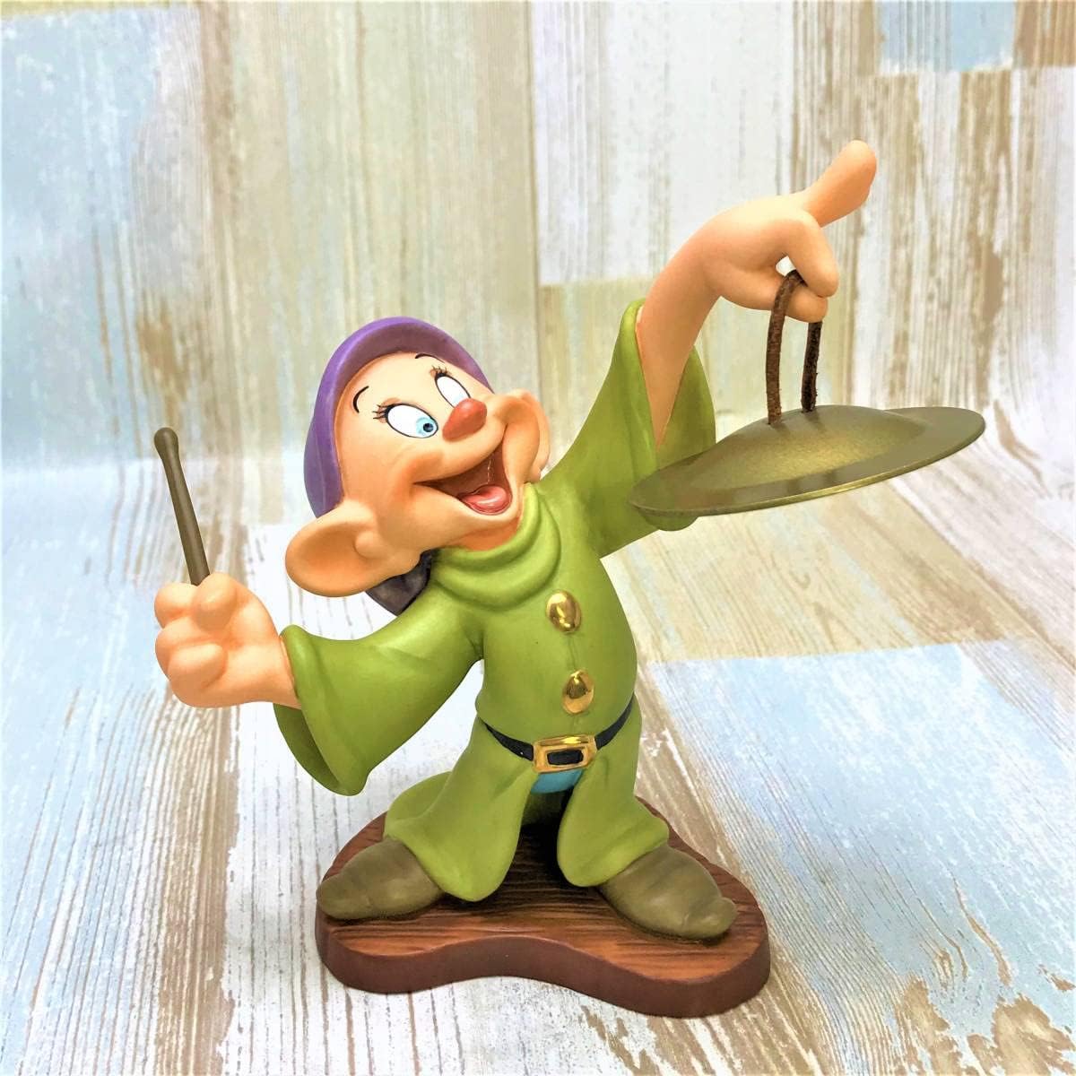 WDCC Snow White Dopey Dopey silly cymbal Seven Dwarfs TDL ceramic concert