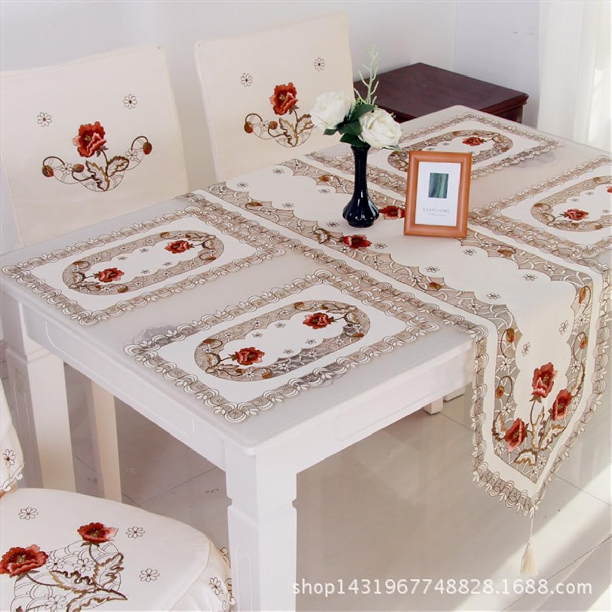 SK Studio Embroidered Floral Fabric Handmade Table Runner Country Style 15.7*59.1in Beige SK-HYMY-188-1-1(40x150cm)
