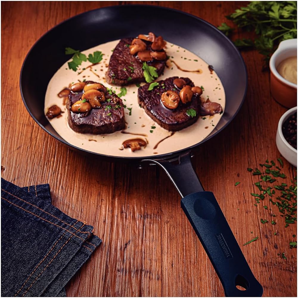 Tramontina Iron Frying Pan Professional 26cm IH Compatible Removable Silicone Handle Durable Made in Brazil 20766/026 TRAMONTINA BK