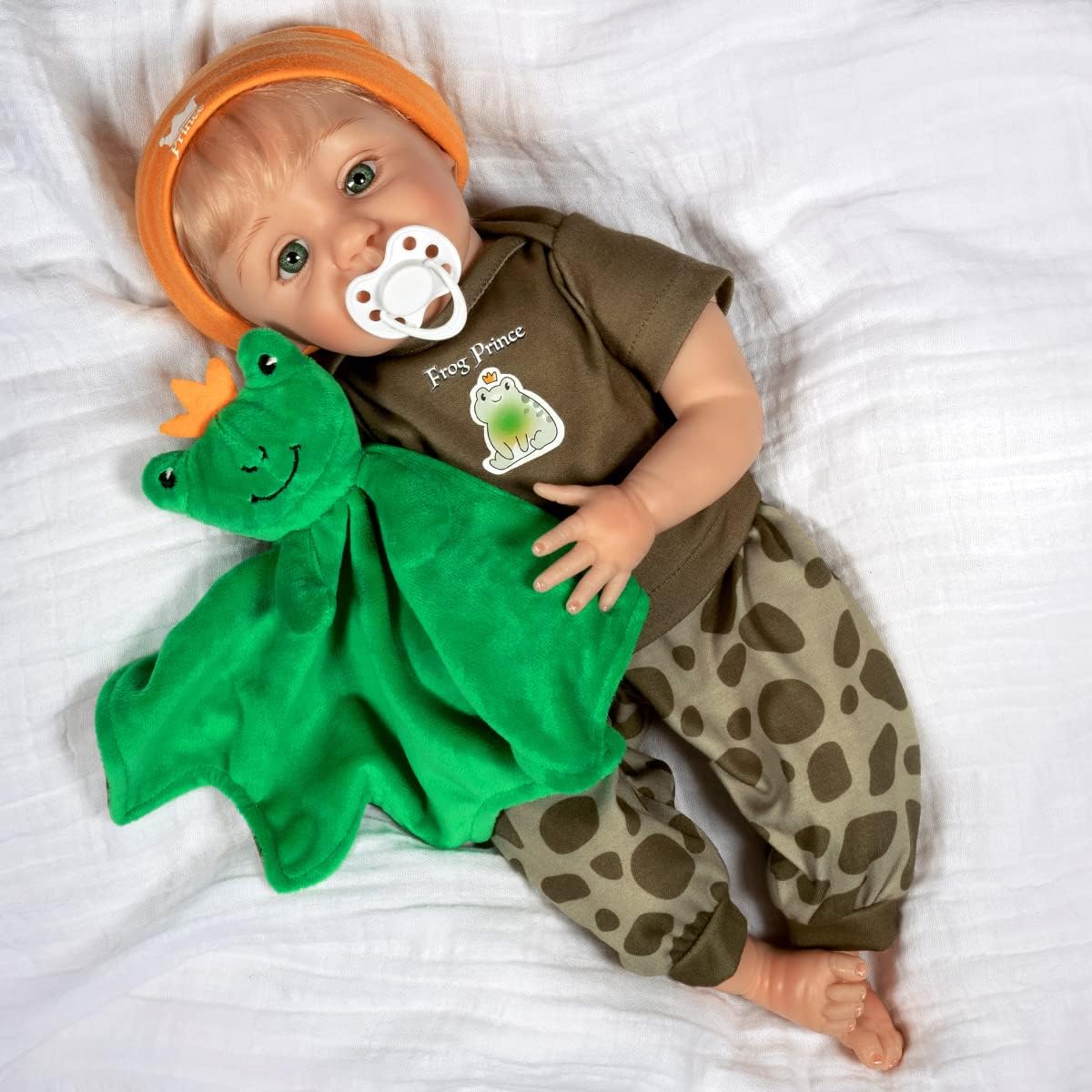 Paradise Galleries Realistic Reborn Baby Doll Pat Moulton Designer Doll Collection 20 Inch Adorable Christmas Holiday Doll Gift with Magnetic Pacifier and 5 Accessories Frog Prince