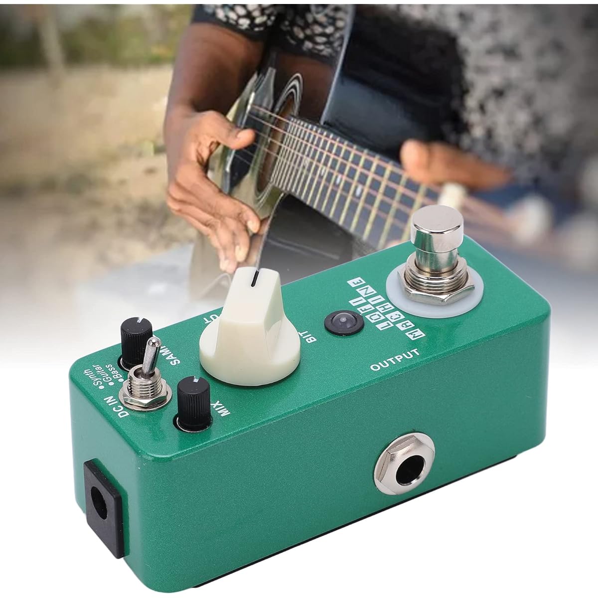 Exemplary precision pedal, beautiful metal sampled effect for bass