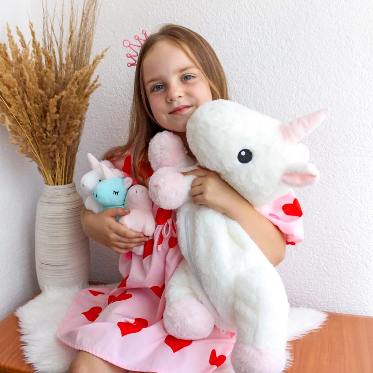 WEIGEDU Unicorn Mother and Child Plush Toys - 4-in-1 Stuffed Mummy Unicorn Playset with 3 Baby Unicorns, Set of 4, 18"