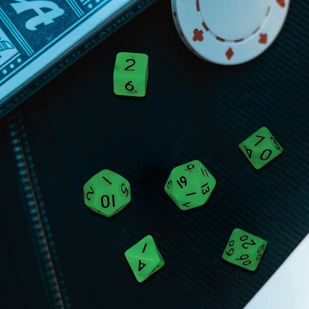 Uonlytech 7pcs Glow in the Dark Mini Dice 10mm Polyhedral Dice Glow in the Dark Luminous Dice Set for Tabletop Role Play Games (Pink)
