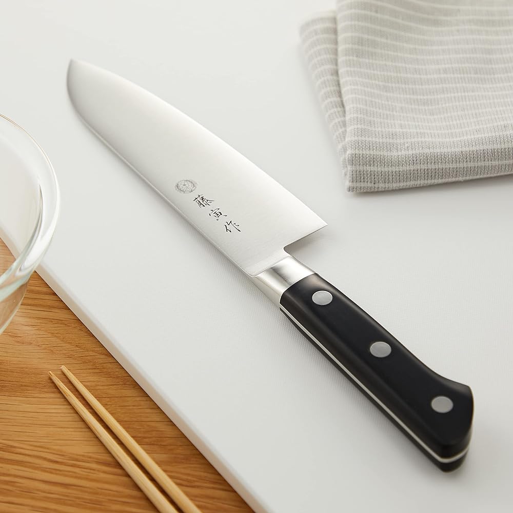 Made by Fujitora Santoku 170mm Made in Japan Cobalt alloy steel Double-edged All-purpose knife that can be used for a wide range of meat, fish, and vegetables DP Cobalt alloy steel split with base FU-503