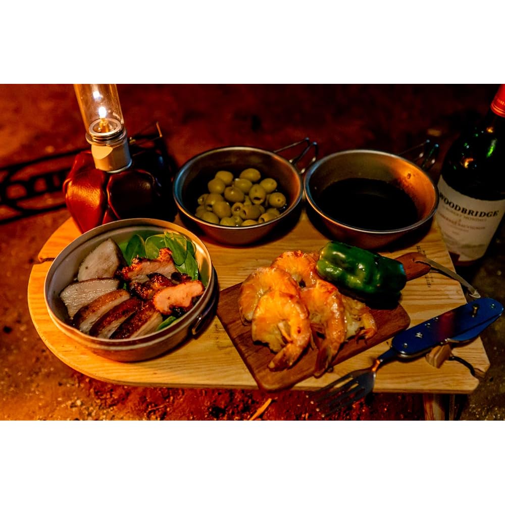 TRIPOD TABLE SOLO Solo table weighing 500g that can be carried in a backpack